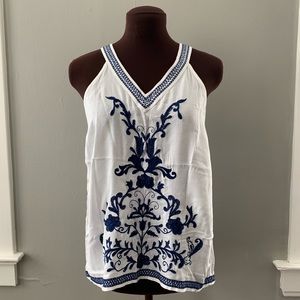 Lucky white and blue embroidered tank top size XS